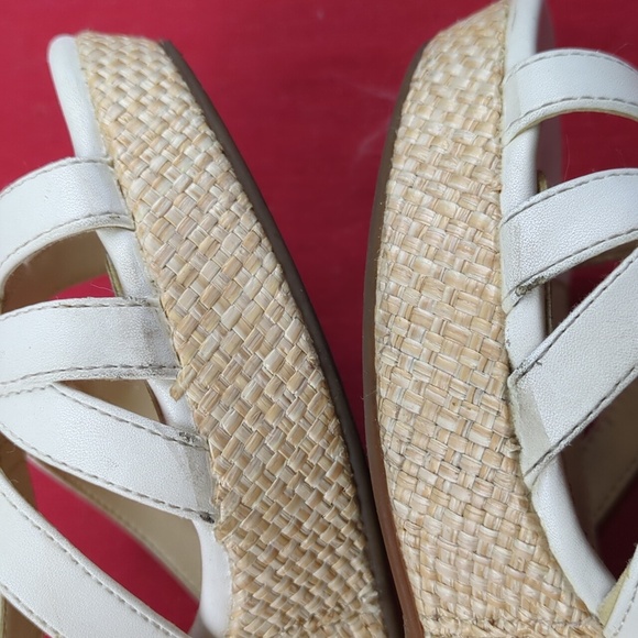 Jessica Simpson Javawn White Strappy Platform Wedge Sandals 8.5 M - Picture 16 of 16